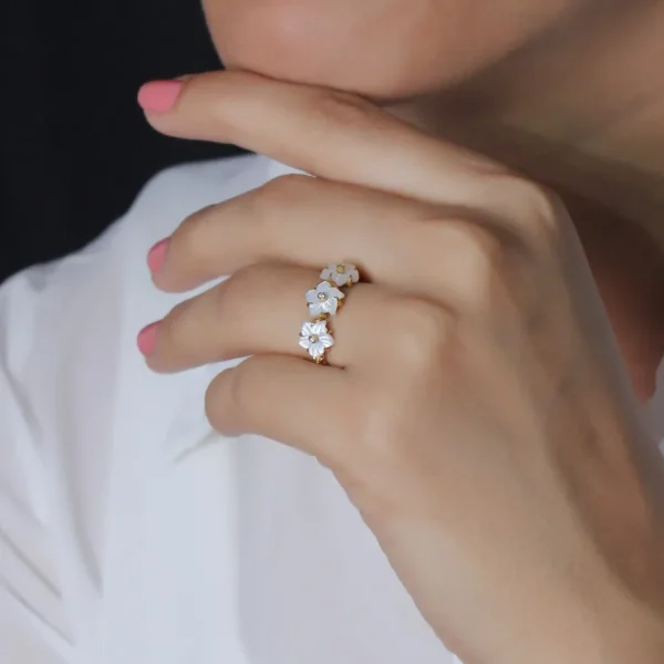 Stephen Dweck Colorbloom 8mm White Mother of Pearl Flower and White Diamond Ring in 18K Gold< Rings