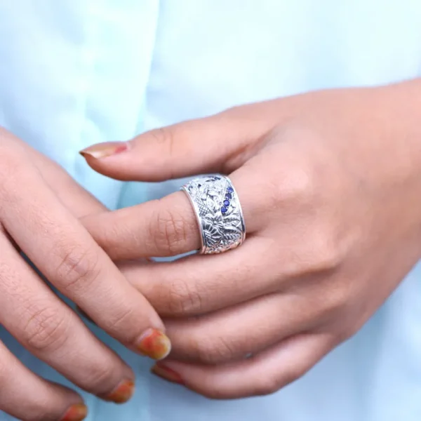 Stephen Dweck Kyoto Blue Sapphire 0.70ct Ring in Sterling Silver< Rings