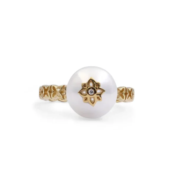 Stephen Dweck Pearlicious 10mm White Pearl and White Diamond Ring in 18K Gold< Rings