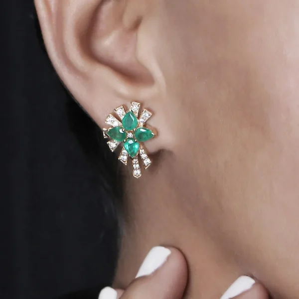 Stephen Dweck Sunray Emerald 2.20ct and Diamond 0.50ct Earring in 18K Gold< Earrings