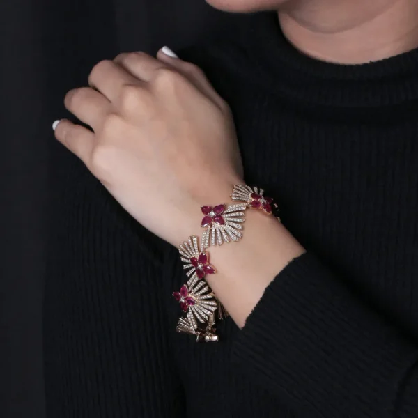 Stephen Dweck Sunray Ruby 23.63ct and Diamond 6.39ct Bracelet in 18K Gold< Bracelets