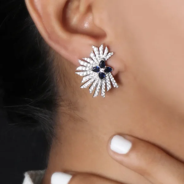 Stephen Dweck Sunray Sapphire 1.60ct and Diamond 1.85ct Earring in 18K Gold< Earrings